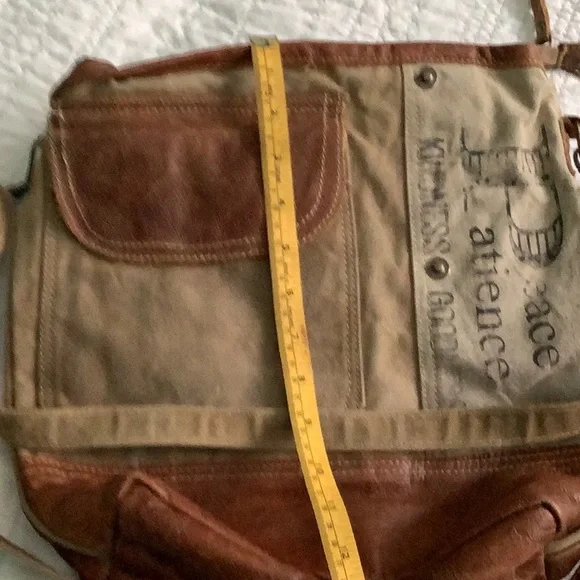 Handbag - Picture 6 of 6